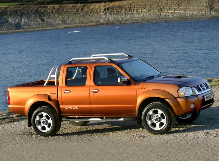  Nissan Navara Pickup Crew Cab 2001 года  (UK) (фото 9 из 10)
